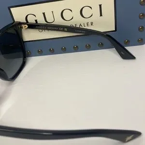 Gucci | Accessories | New Gucci Gg022s 00 Rectangular Shape  display picture 3